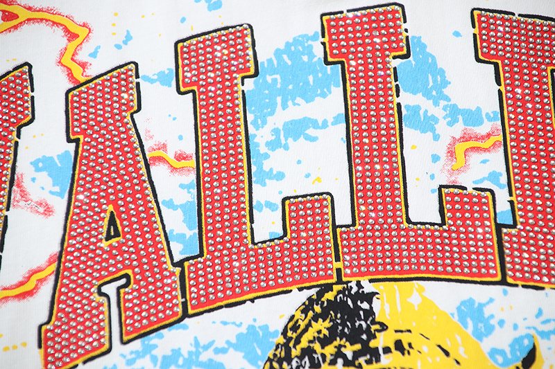 VALE USA Tiger Rhinestone Graphic T-Shirt