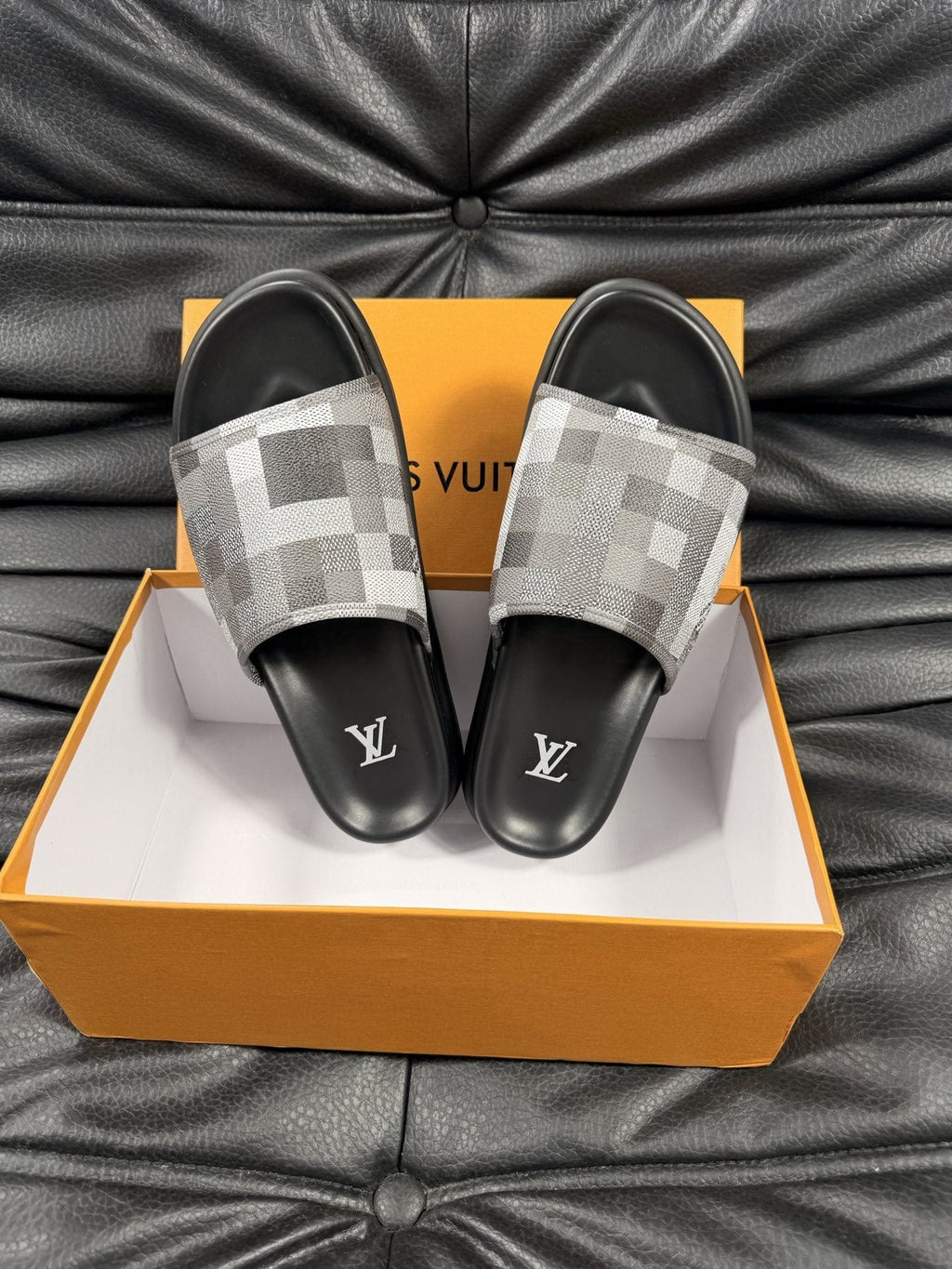 Louis Vuitton Checkerboard Slide Sandals - Single Wide Checkerboard Strap