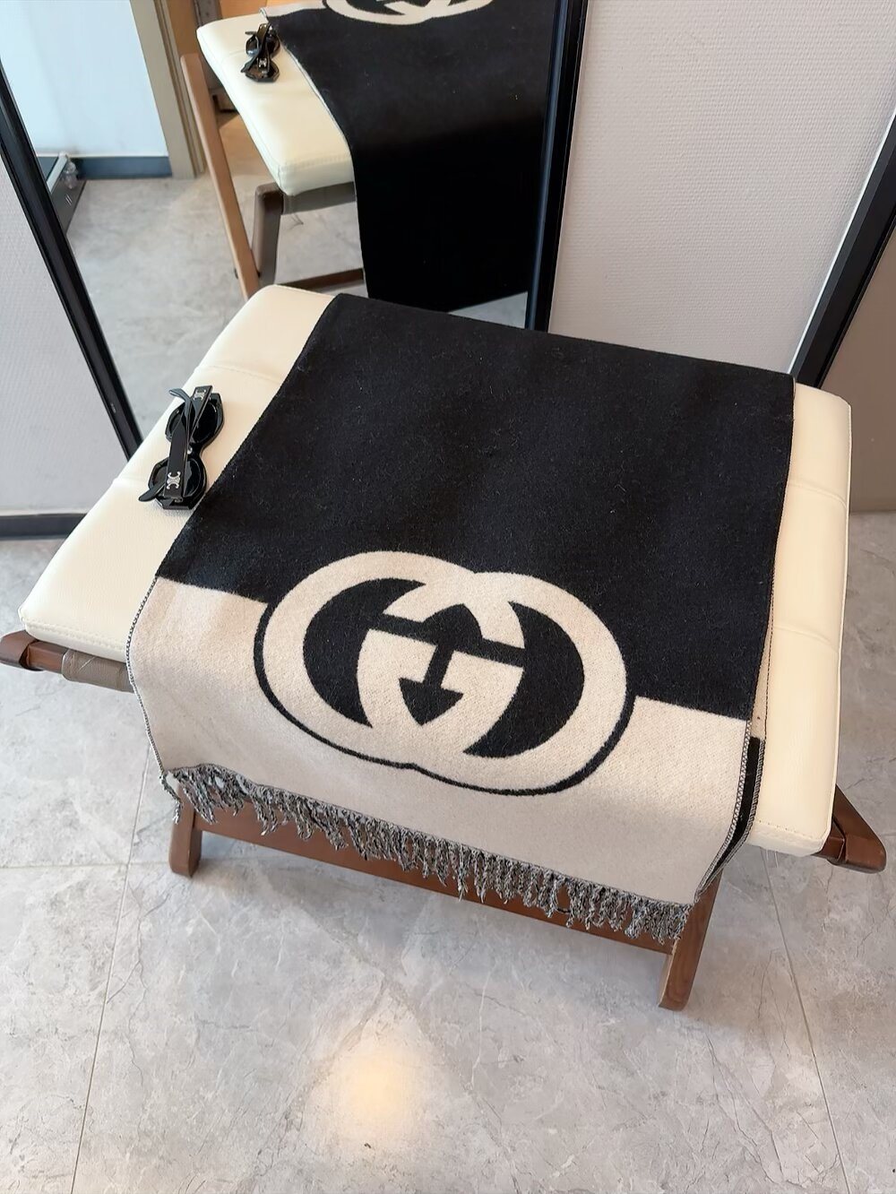 Gucci Interlocking G Fringed Shawl